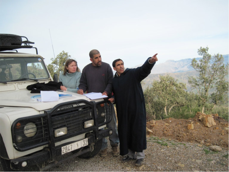 Sian, Ahmed and Mohamed conducting field research. Photo credit: Andrew Walmsley.